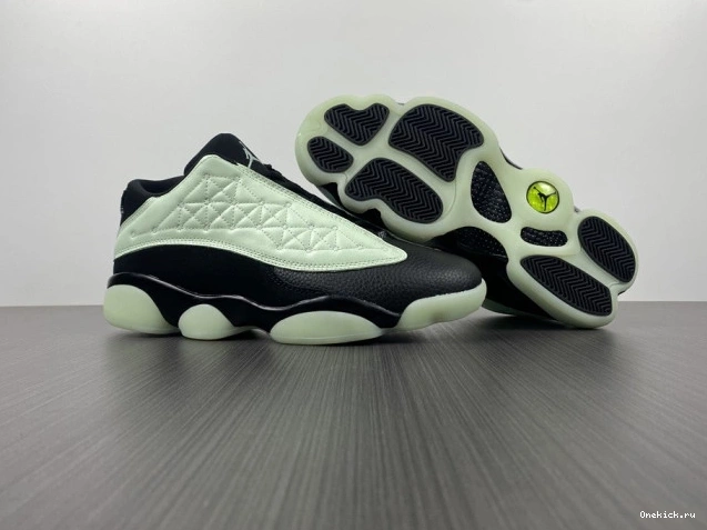 One Kick Day Single's 13 (2021) Air Retro Low Jordan DM0803-300 0809